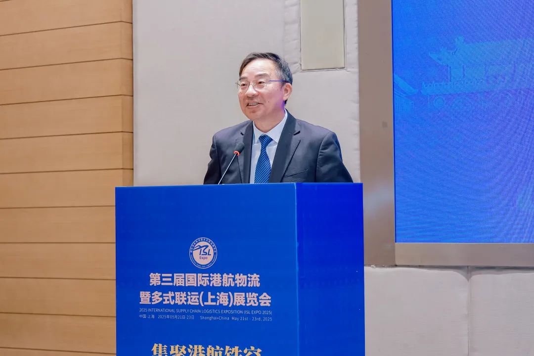 中国交通运输协会快运物流分会常务副会长黄健